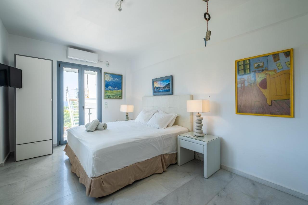 Icarus Luxury Beachfront Villa Gialiskari  Exterior foto