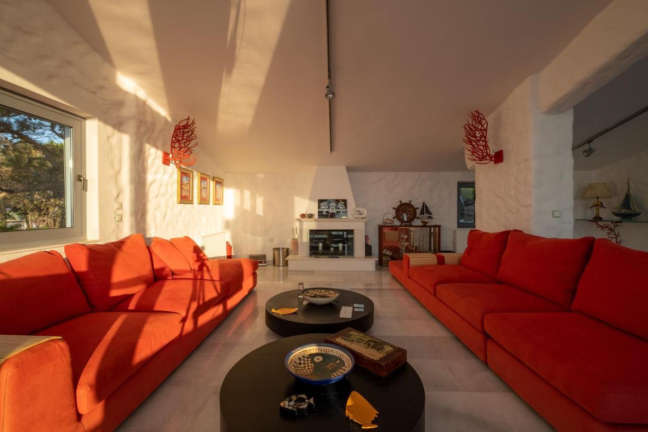 Icarus Luxury Beachfront Villa Gialiskari  Exterior foto